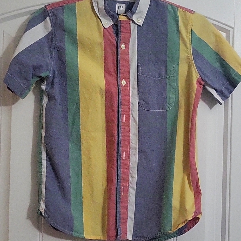 GAP BOYS SHIRT, SIZE LARGE (10), MULTI COLORED,  SHORT SLEEVE